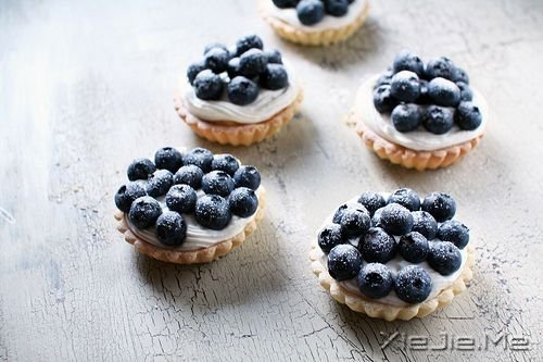 早安心语:谁都可以说爱你,但不是人人都能等你 (8)